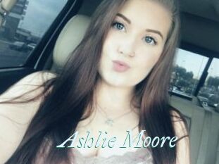 Ashlie_Moore