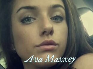 Ava_Maxxey