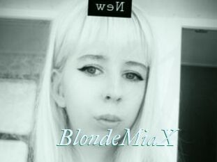 BlondeMiaX