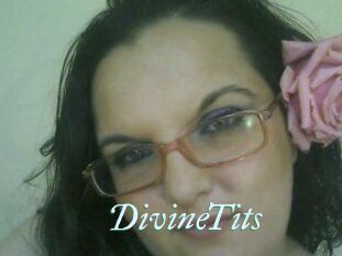 DivineTits