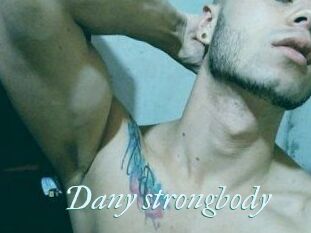 Dany_strongbody