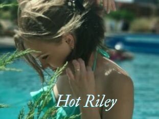 Hot_Riley