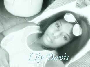 Lily_Davis