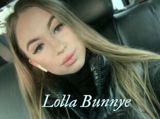 Lolla_Bunnye