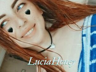 LuciaHoney