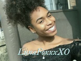 LunaFoxxxXO