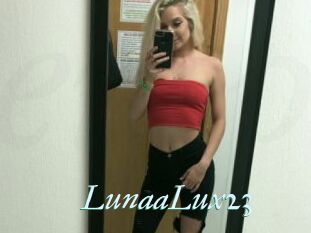 LunaaLux23