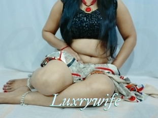 Luxrywife