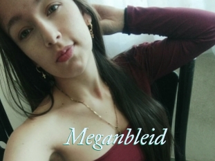 Meganbleid