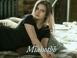 Miahotbb