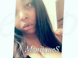 MoniiqueS