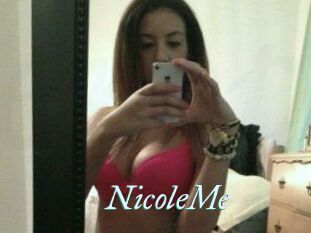 NicoleMe