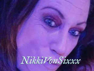 NikkiVonSixxx