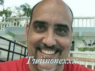 Twiinonexxx